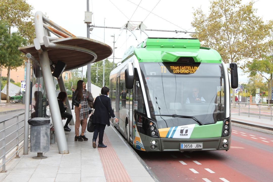 Parada de TRAM en Castelló.