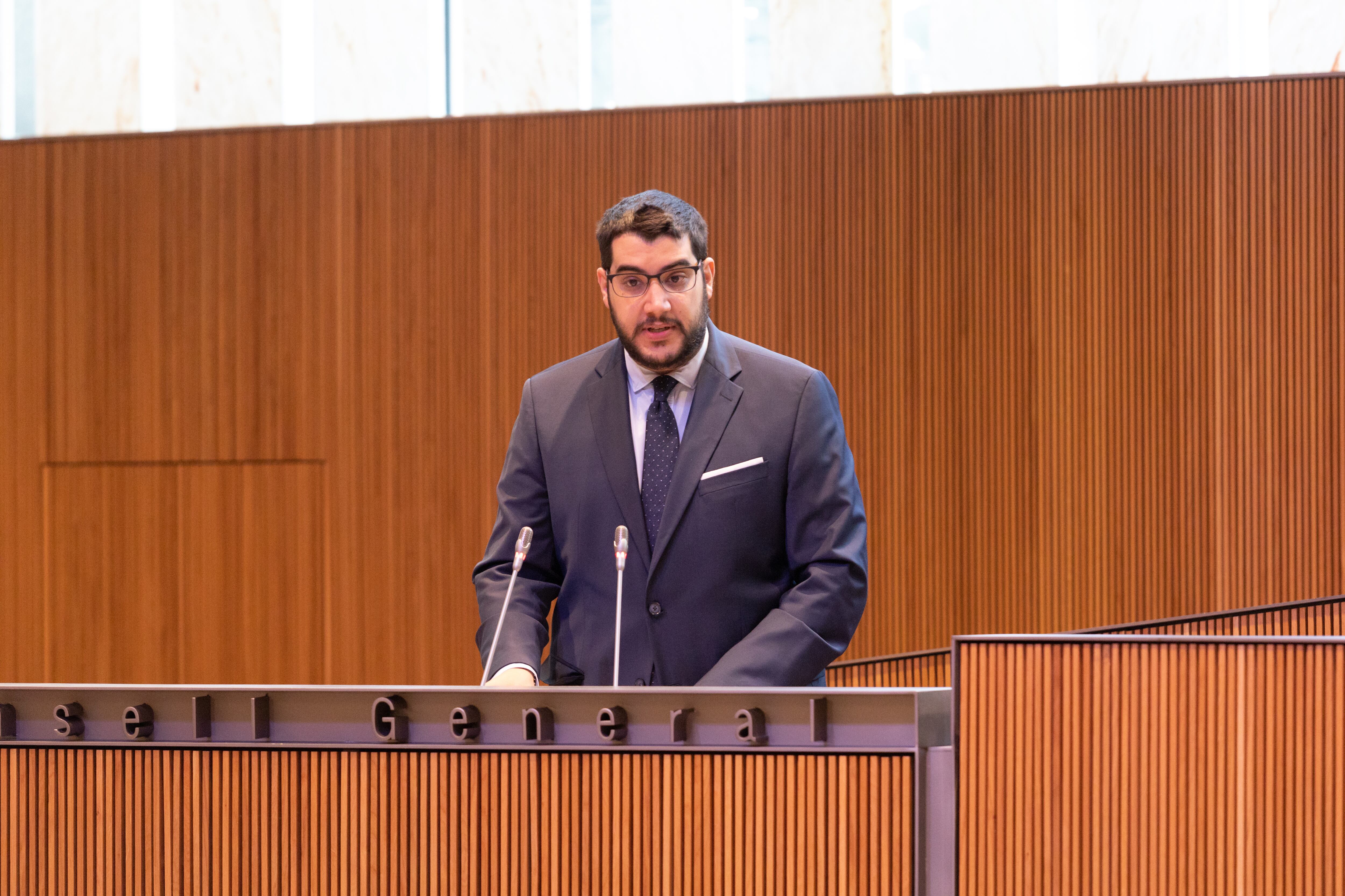 El conseller general socialdemòcrata, Pere Baró, ha buscat també el cos a cos amb Marsol, però no l&#039;ha trobat