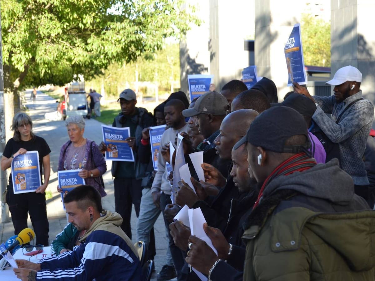 Hablamos con los malienses, que siguen a la espera de regularizar su situación