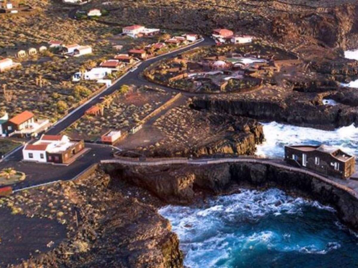 El presidente del Cabildo de El Hierro, Alpidio Armas, valora la posibilidad de pasar a la Fase 2