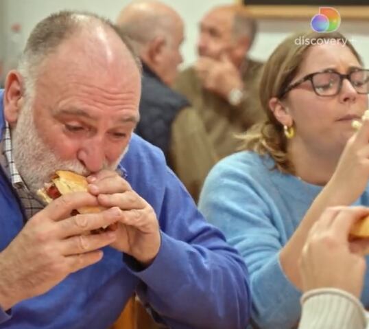 El chef José Andrés promociona el &#039;esmorzaret&#039; valenciano en un programa de Discovery+