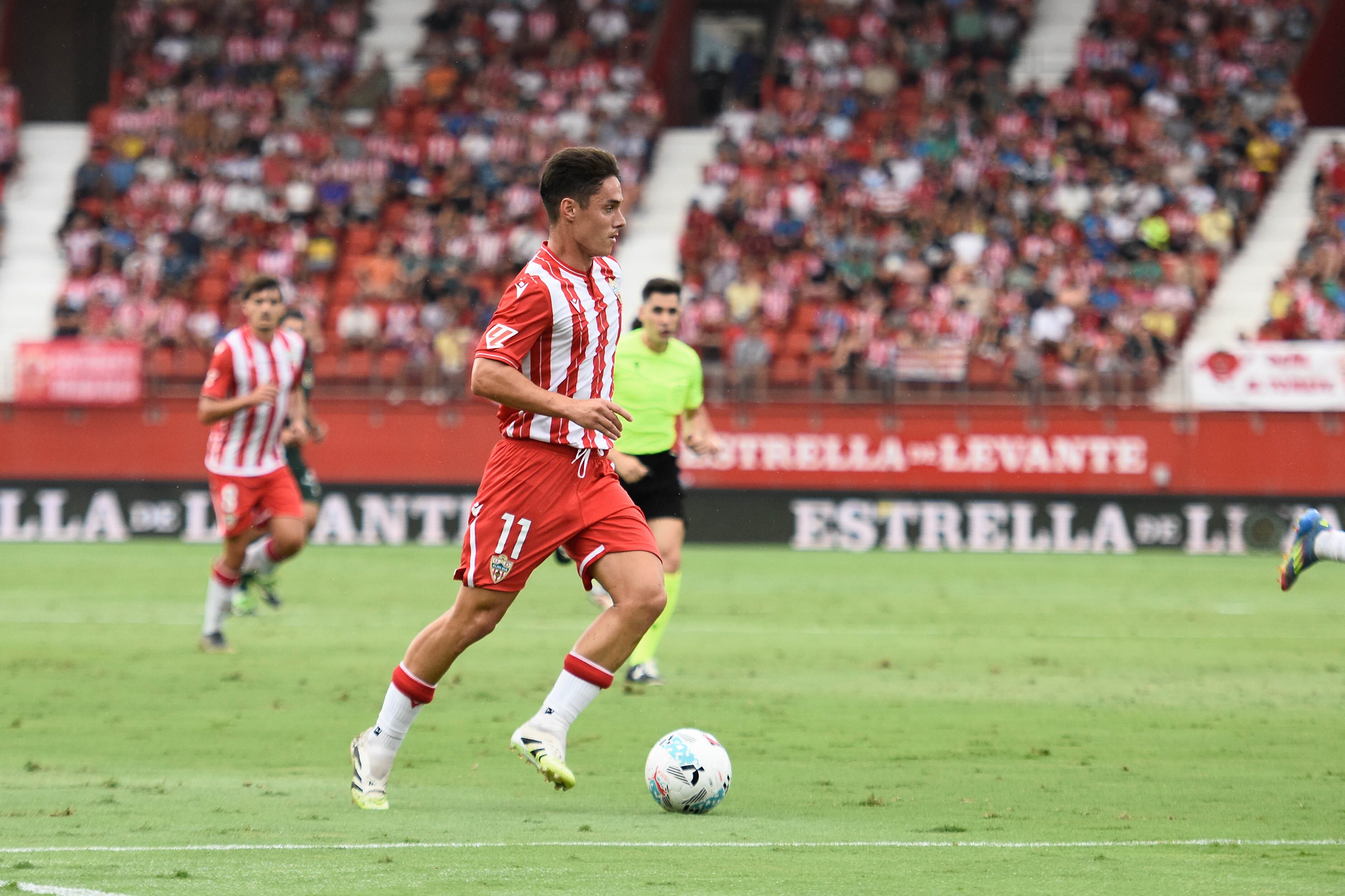 El ‘11’ del Almería tiene mucho talento y gol.