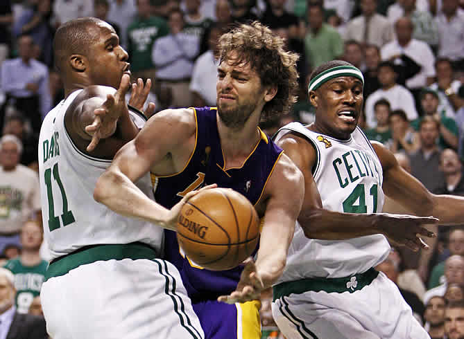 La gloria ha sido para los Celtics, que llegaron a disfrutar de una ventaja de 43 puntos (129-86).