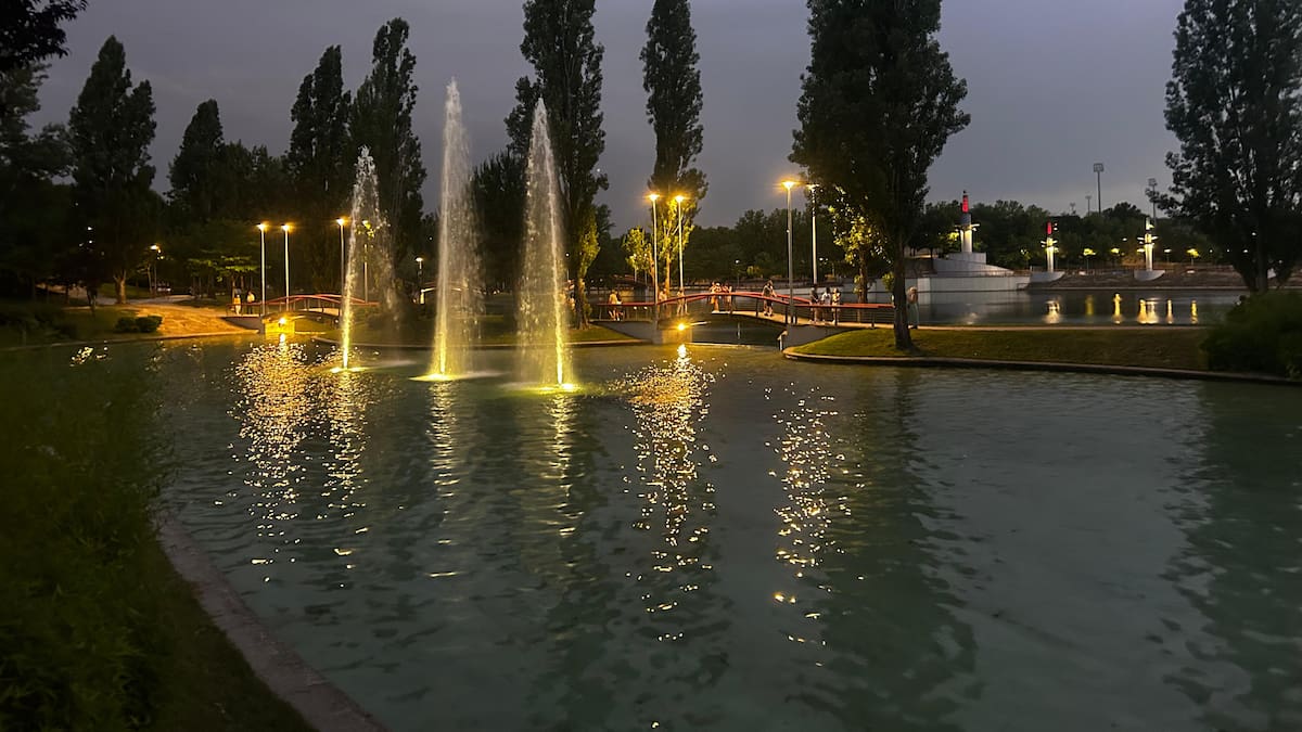 Hablamos con Pedro Fernández, concejal de Servicios Públicos de Tres Cantos, sobre las remodelaciones en fuentes de la localidad