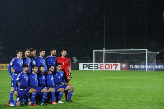 Los jugadores de San Marino se hacen la protocolaria foto antes del duelo ante Alemania.