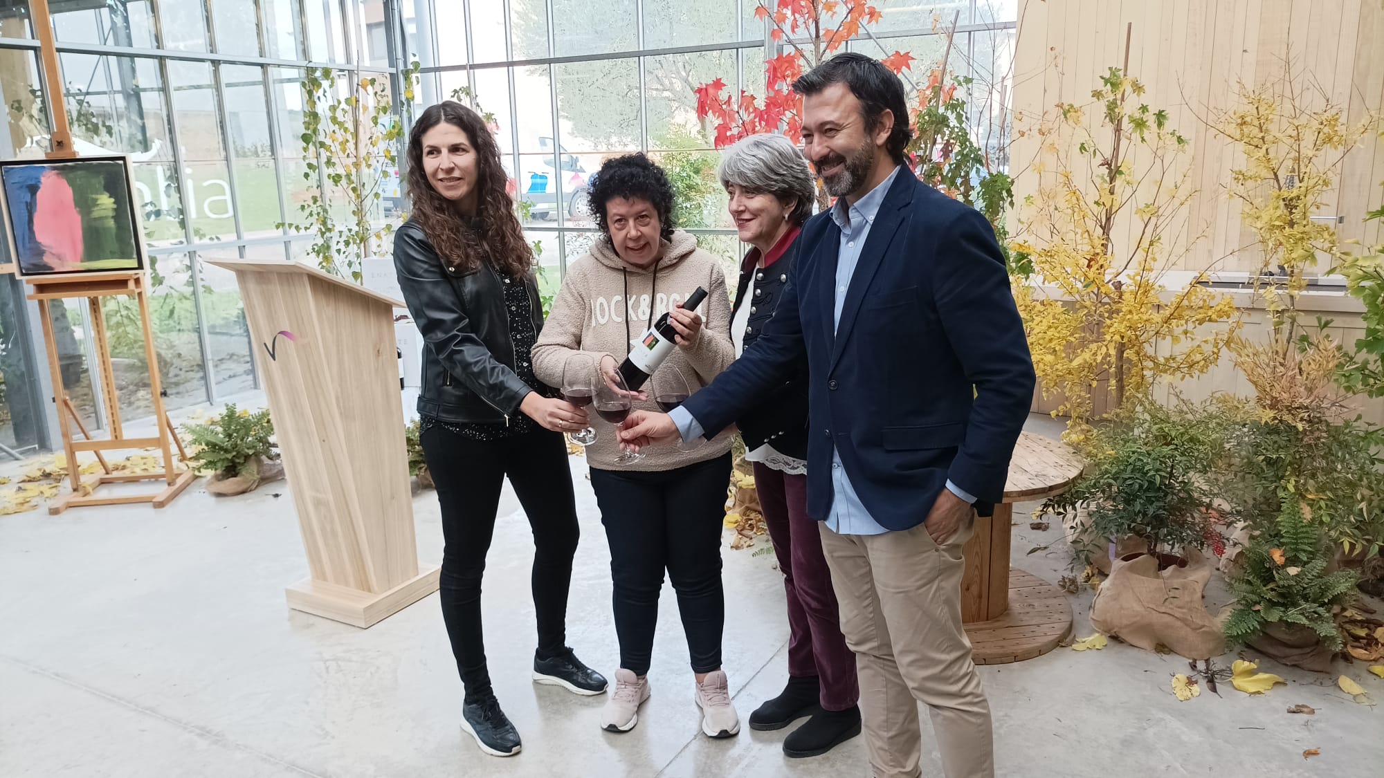 Rocío Suárez es la artista de este Vino Amigo