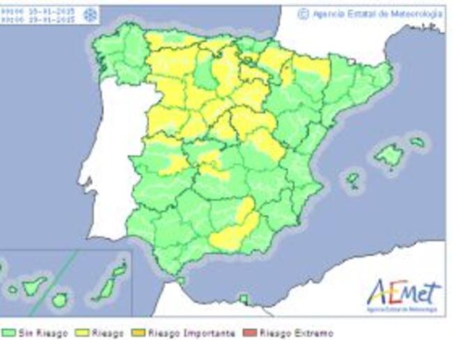 DOMINGO: La nieve se generaliza en la meseta norte en cotas bajas.