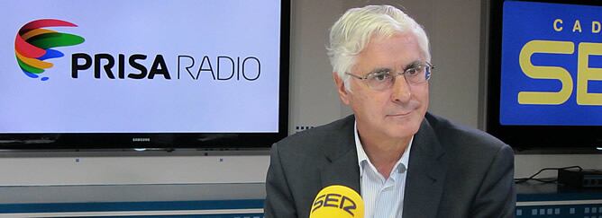 José María Barreda, presidente de Castilla-La Mancha, en el estudio central de la SER