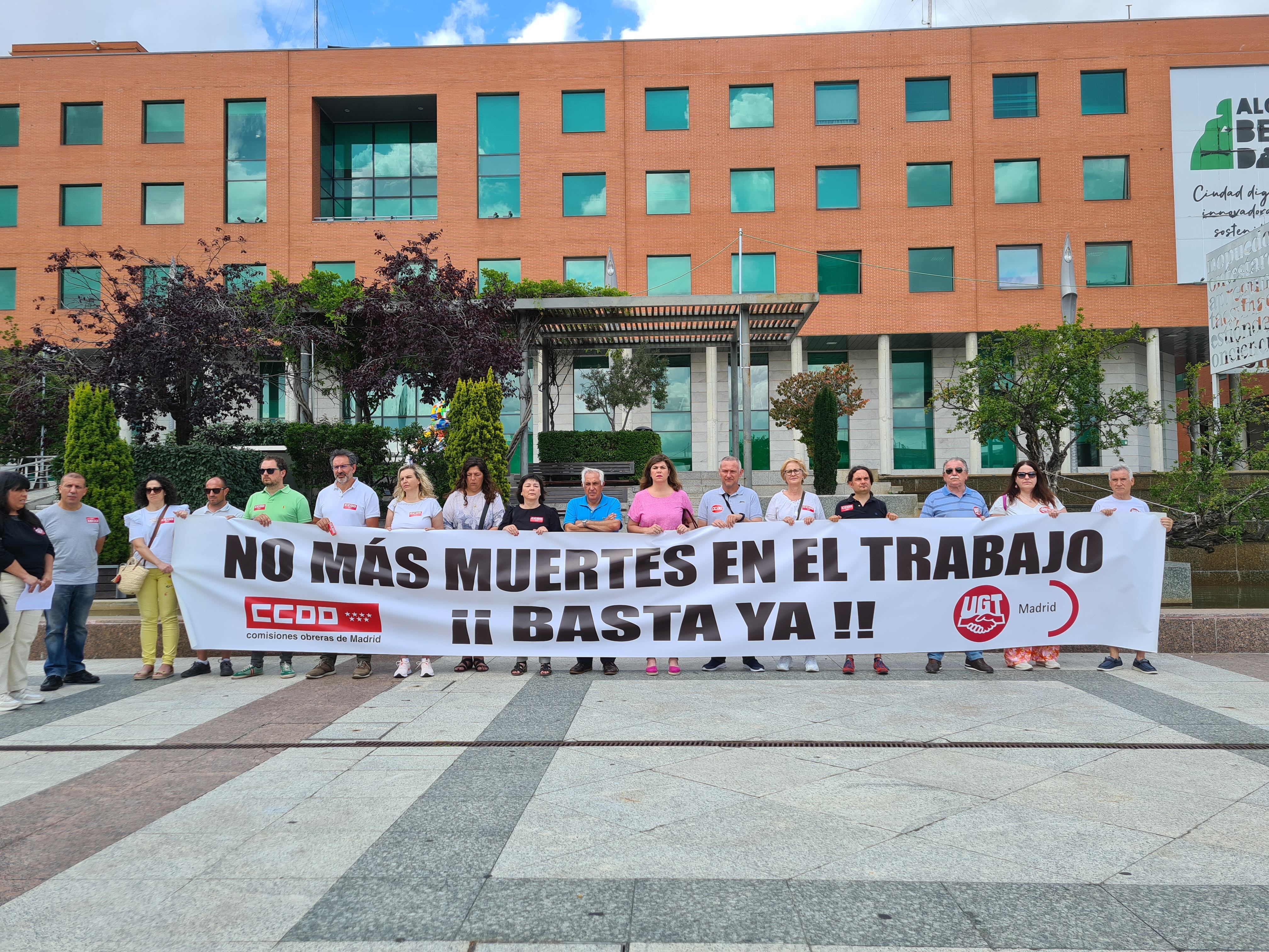 Concentración en Alcobendas contra las muertes en los puestos de trabajo