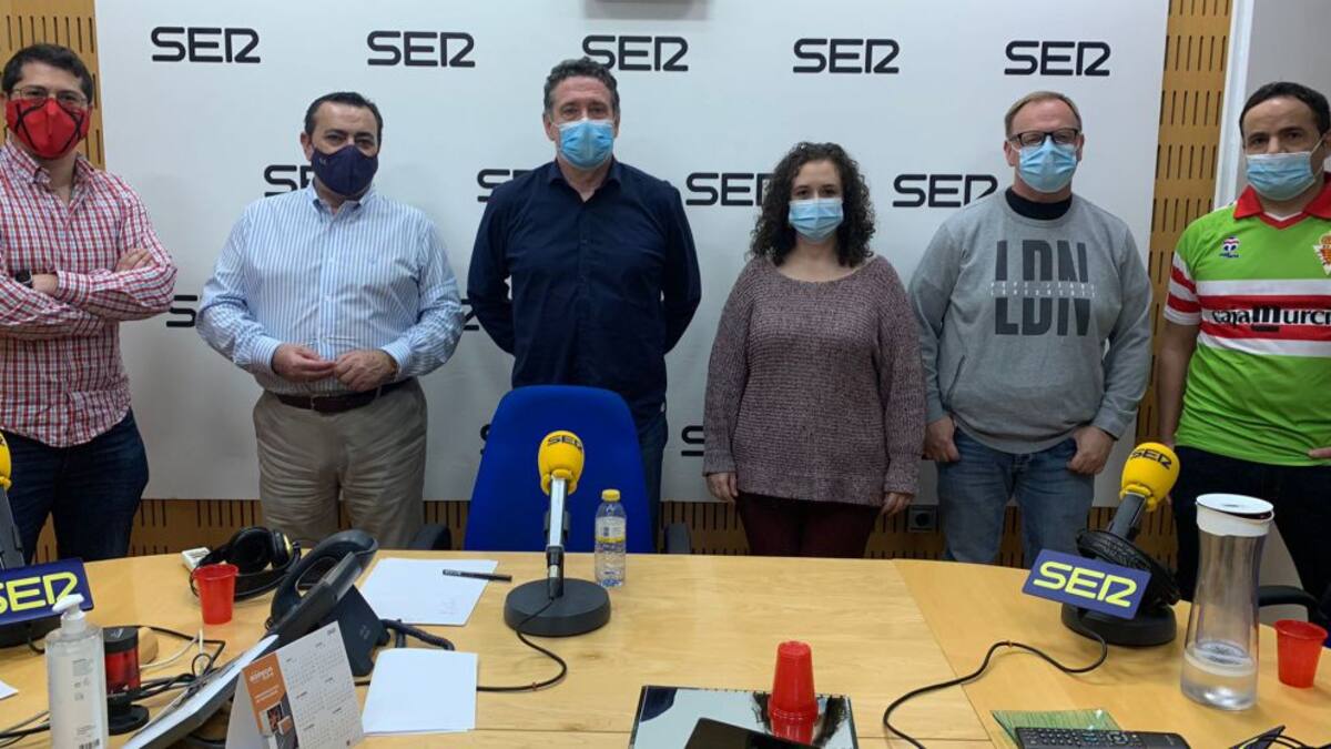 "Los accionistas somos los custodios del escudo del Real Murcia"