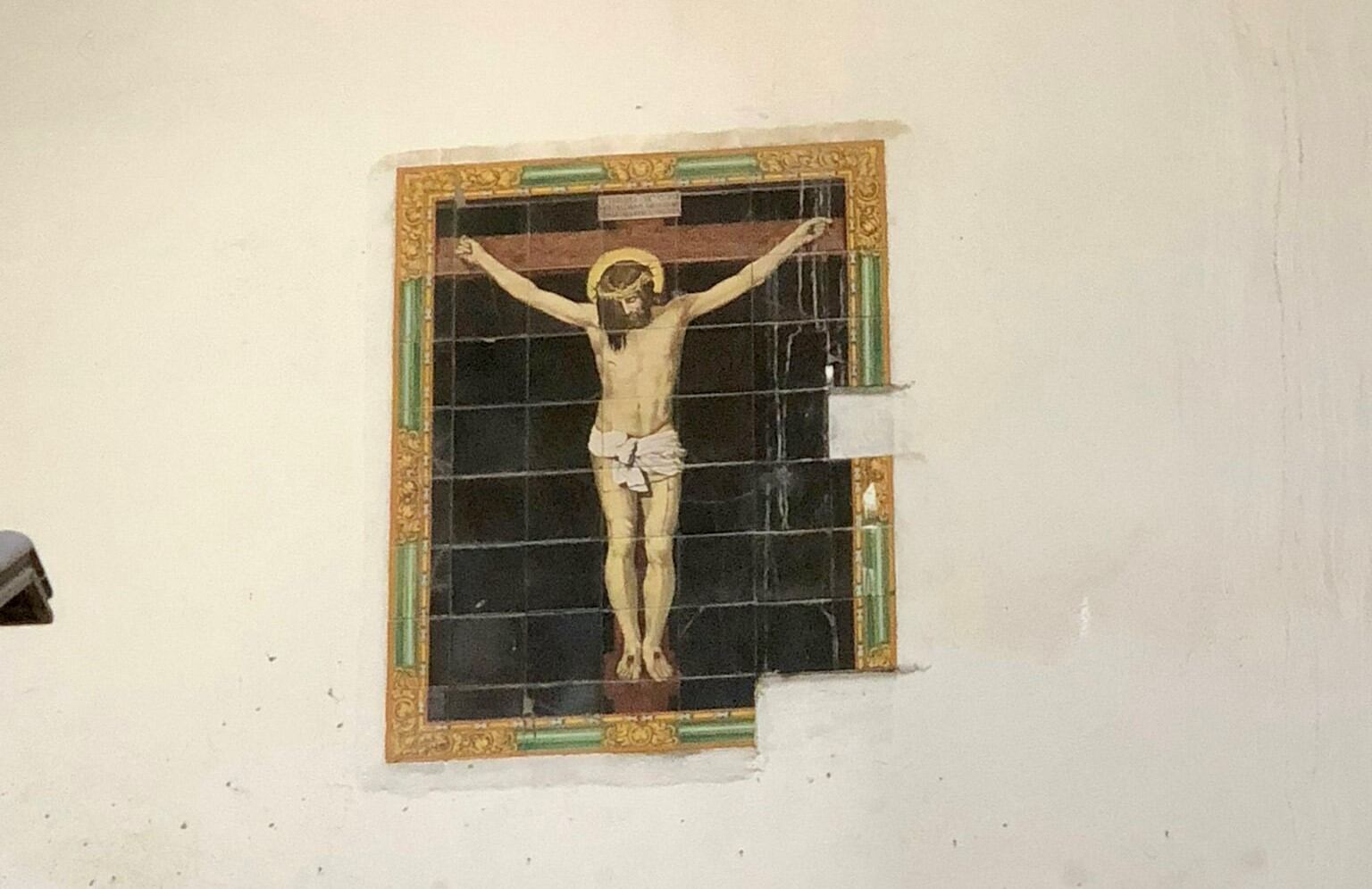Cristo en mosaico del interior de San Agustín de Málaga