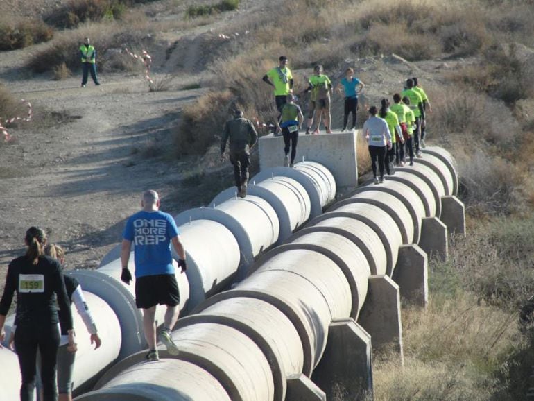 Participantes en la primera edición de la Carrera Popular Guerrillera