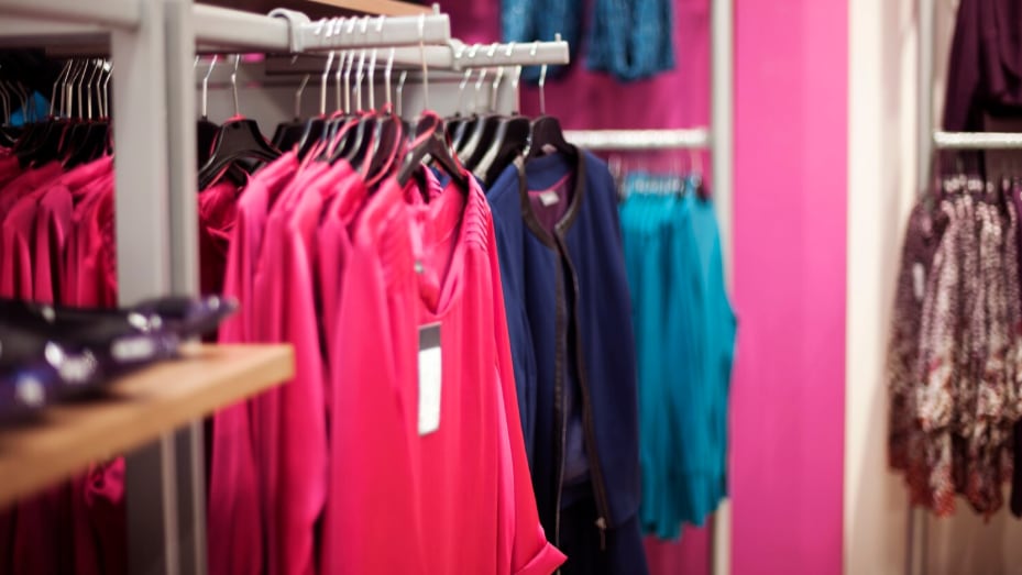 Vestido y calzado, sector que encabeza la subida de precios en Navarra en marzo