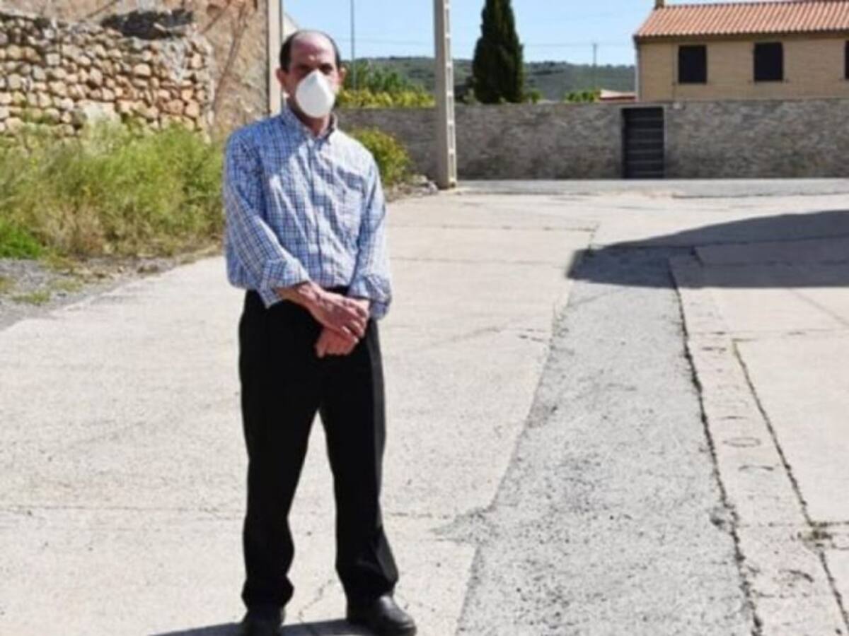 Fermín Ramos, alcalde: "En Valverde somos todos vecinos, no miramos si vivimos en La Rioja o Aragón"