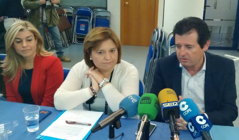 Eva Ortiz, Isabel Bonig y José Císcar, valoran el pacto PP-Ciudadanos en la Diputación