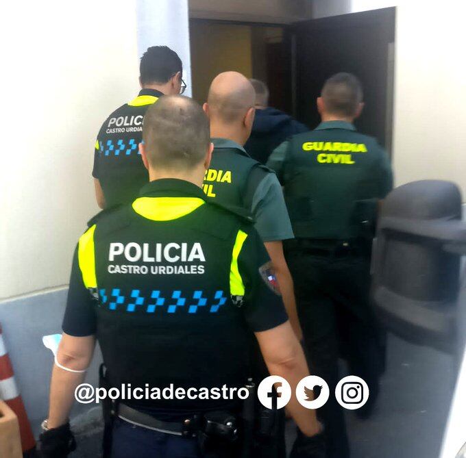 Guardia Civil y Policía Local de Castro Urdiales