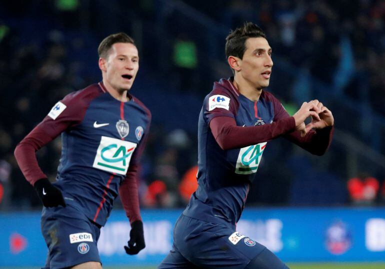 El fideo celebra su gol en el partido contra el Olympique de Marsella