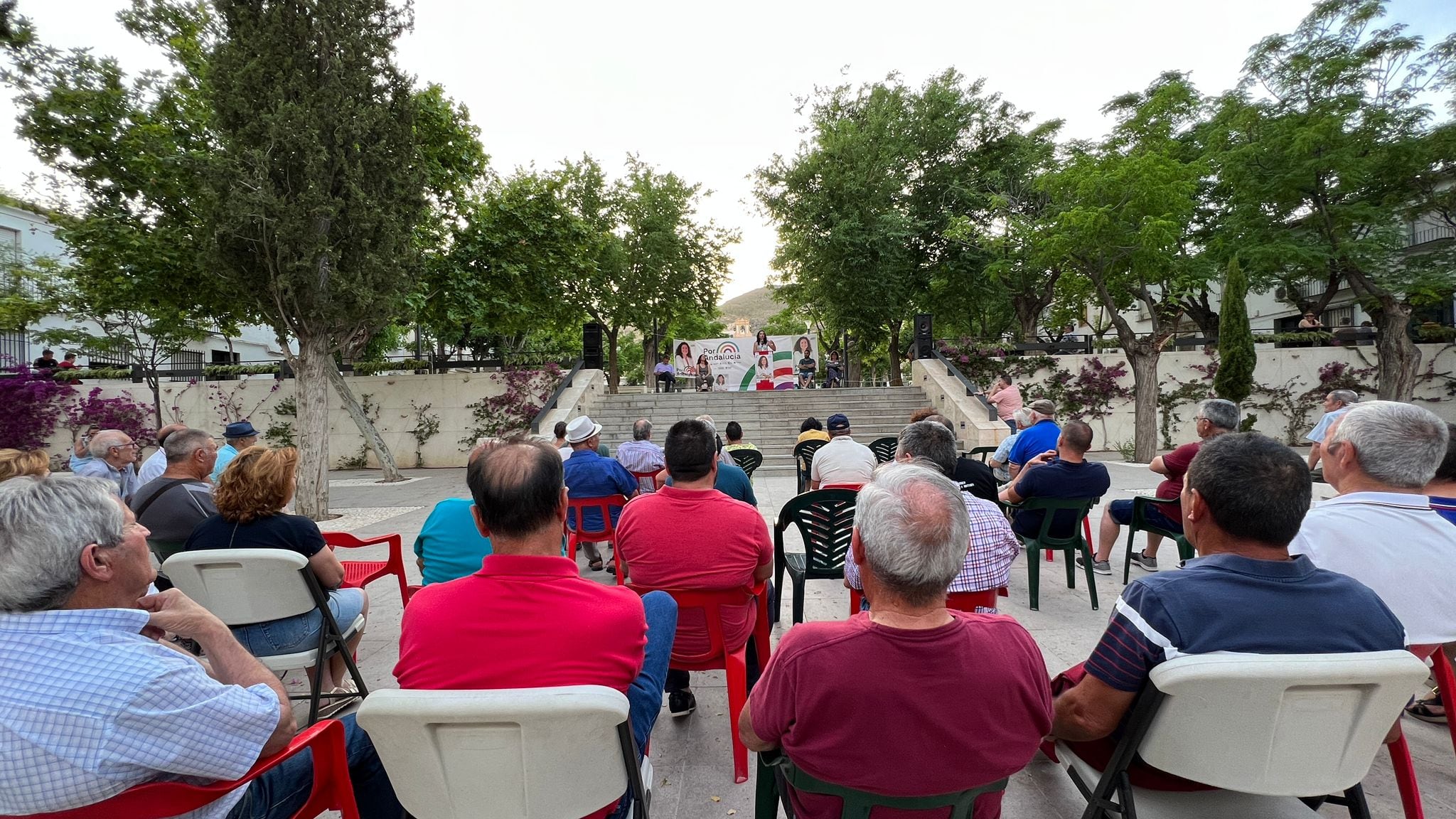 Momento de la intervención de Mamen Barranco en el acto de la Plaza de Fátima de Jódar