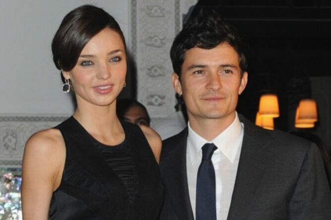 Orlando Bloom y Miranda Kerr posan juntos en la inauguración de un hotel de Marruecos