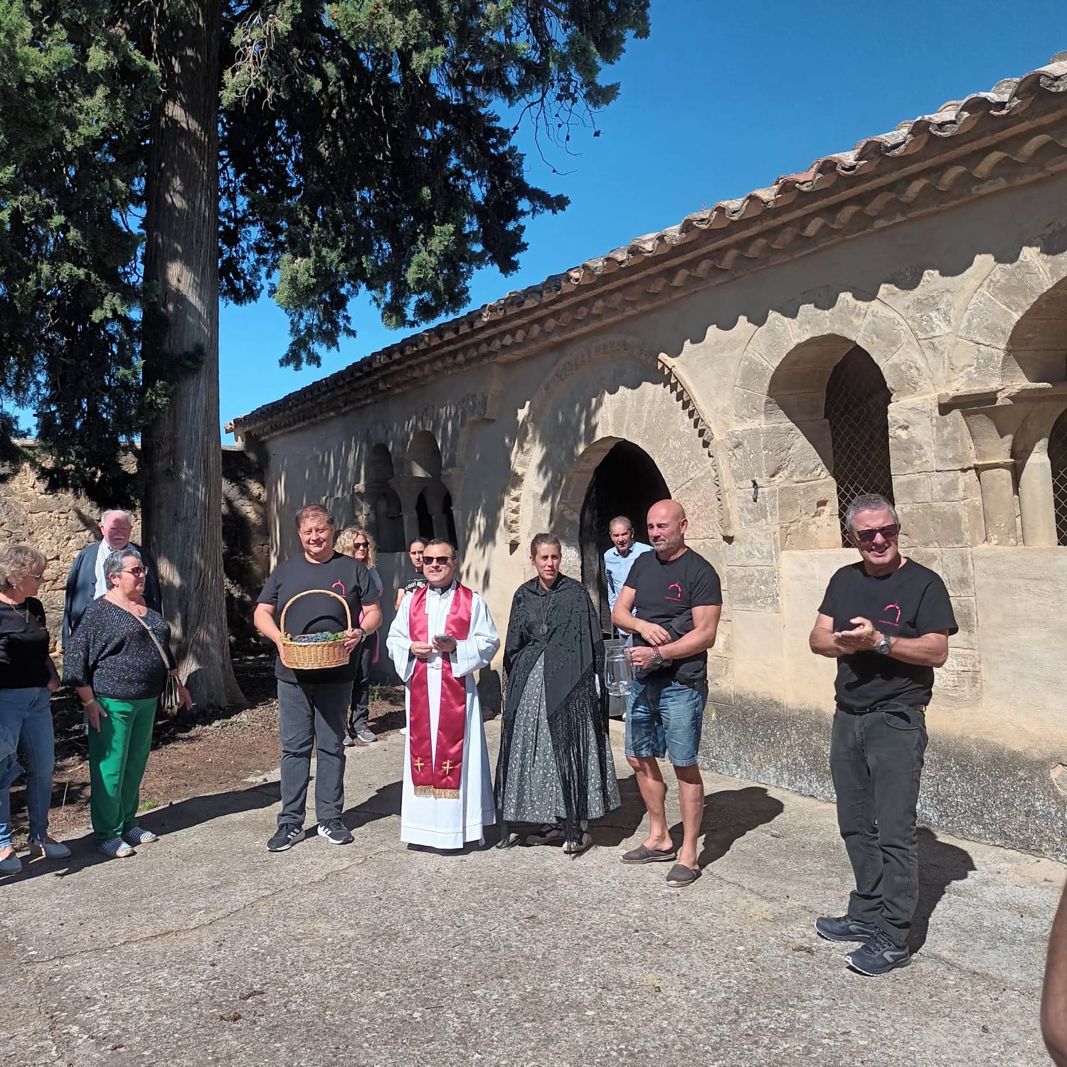 Los actos de la celebración comenzaron en la ermita de Salas Bajas