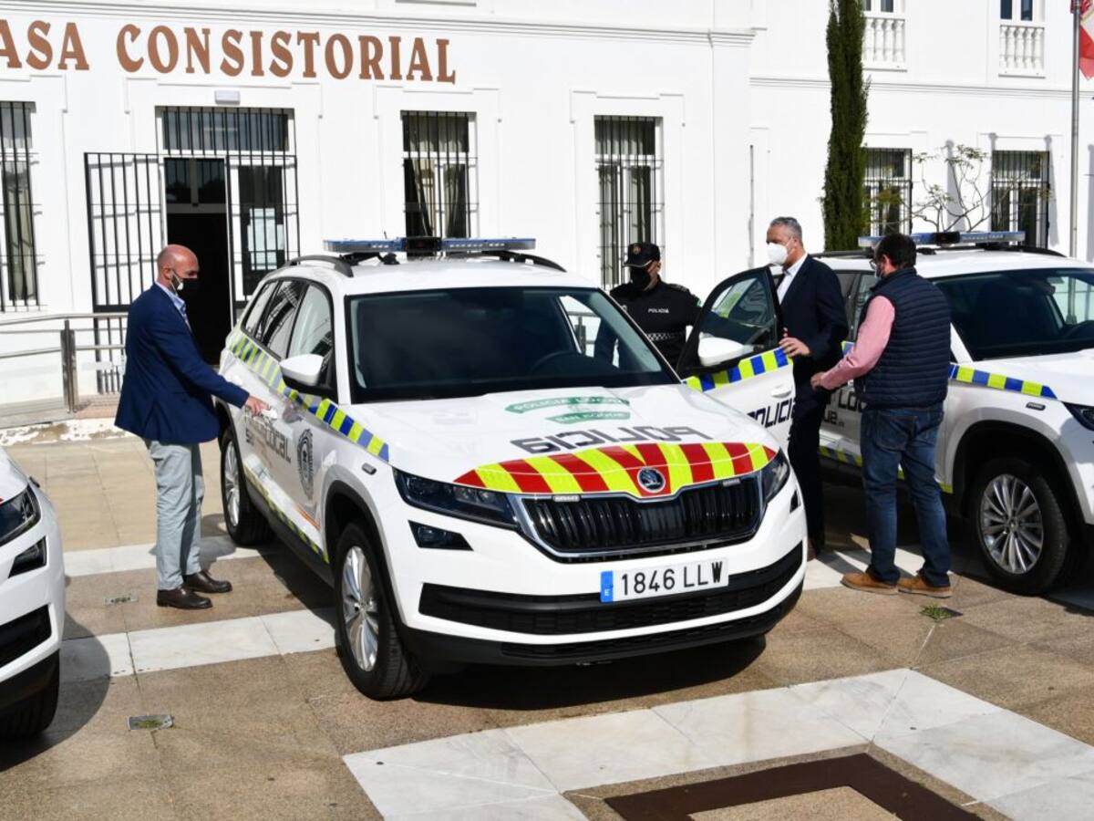 San Roque presenta una flota de 26 vehículos para acercar los servicios municipales a todo el término