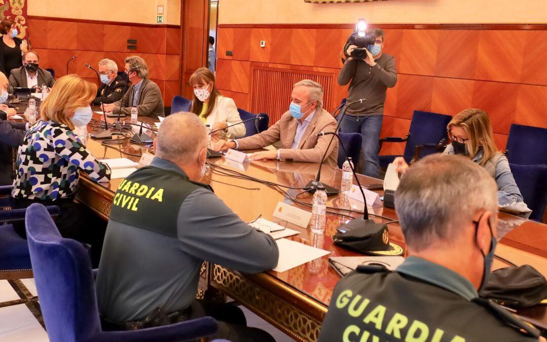 Reunión de la Junta Local de Seguridad en la Delegación del Gobierno en Aragón 