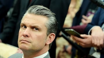 El jefe del Pentágono cita un versículo falso de la Biblia utilizado en 'Pulp Fiction' durante una misa