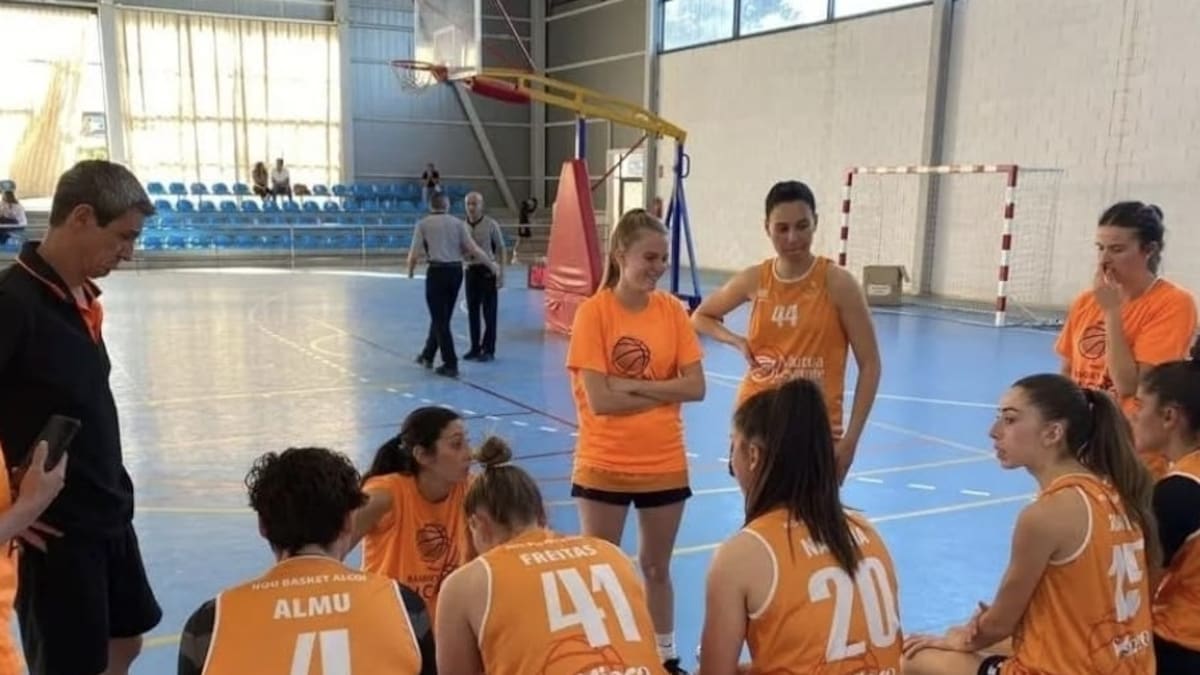 Lirios Rovira asume la dirección del senior femenino nacional