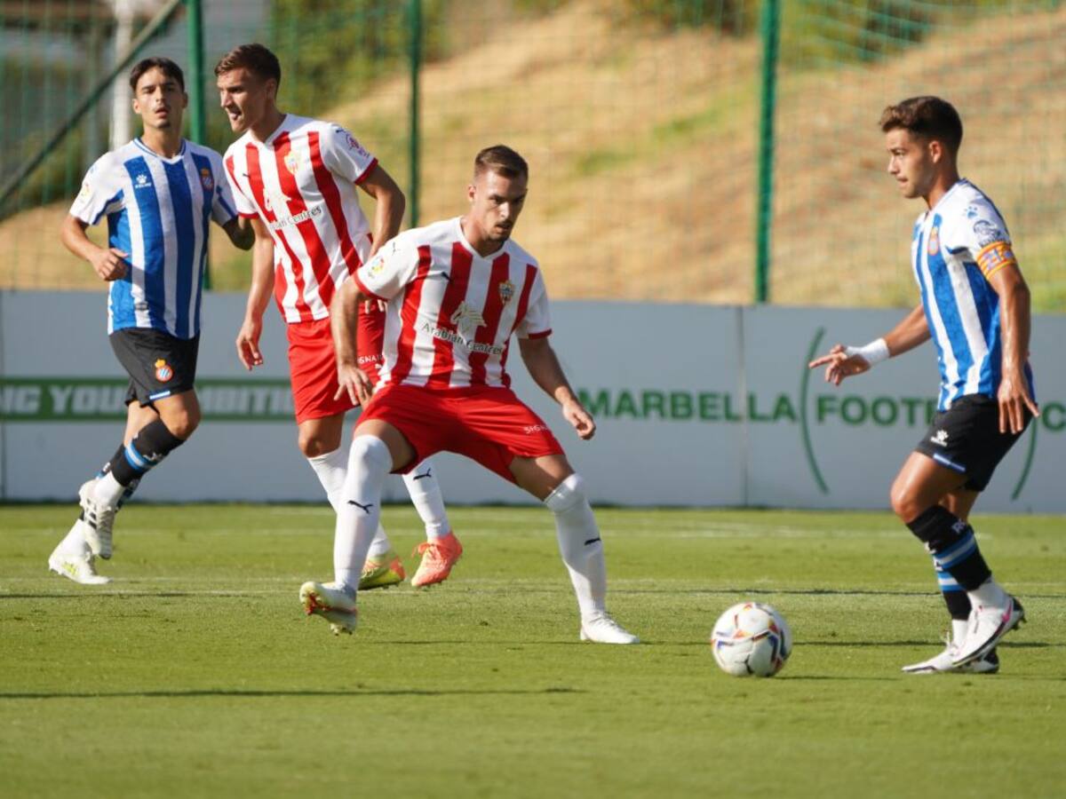 0-4: Mucho trabajo por hacer y muchos fichajes por llegar al Almería