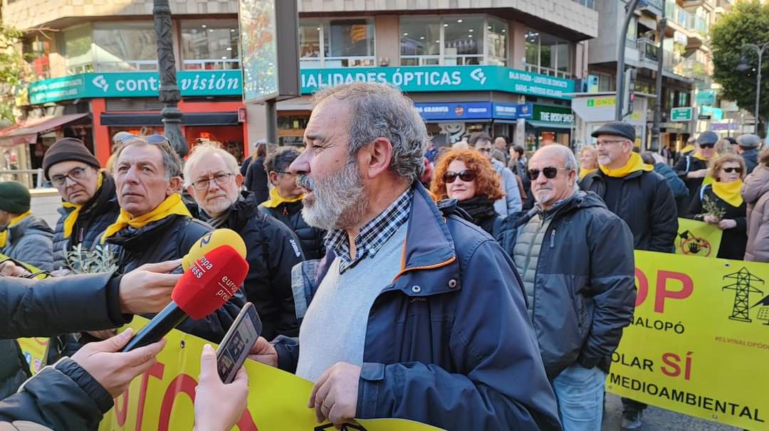 El concejal Antonio Pastor atiende a los medios