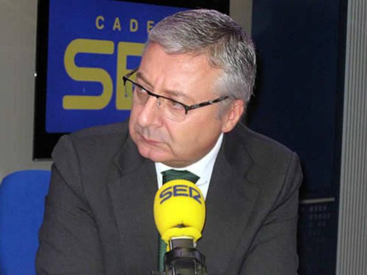 José Blanco: 'Lamento no poder venir a Cartagena en AVE, el PP no ha sido capaz de hacer el proyecto que dejamos'