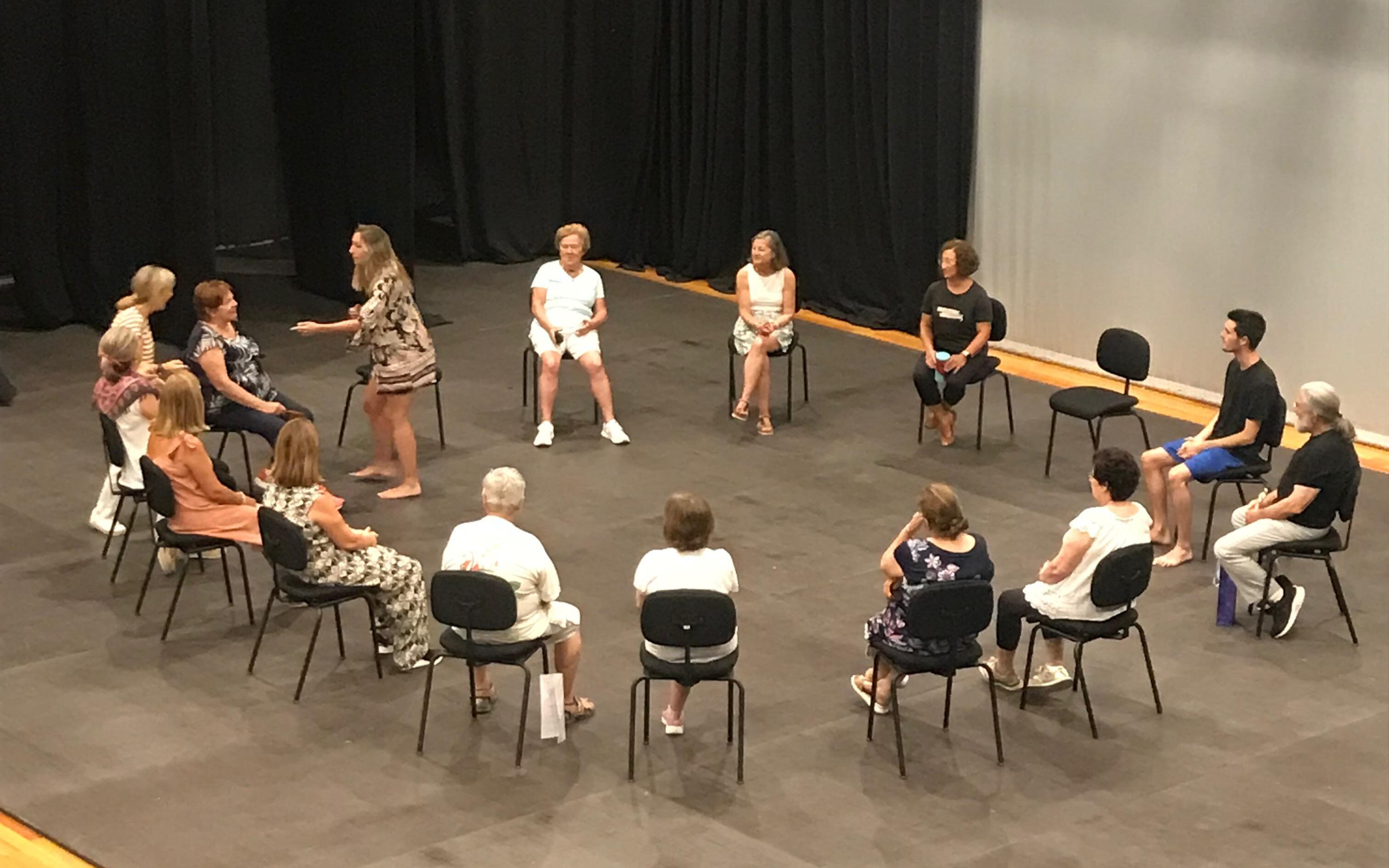 Taller teatre a la Sala Gomis