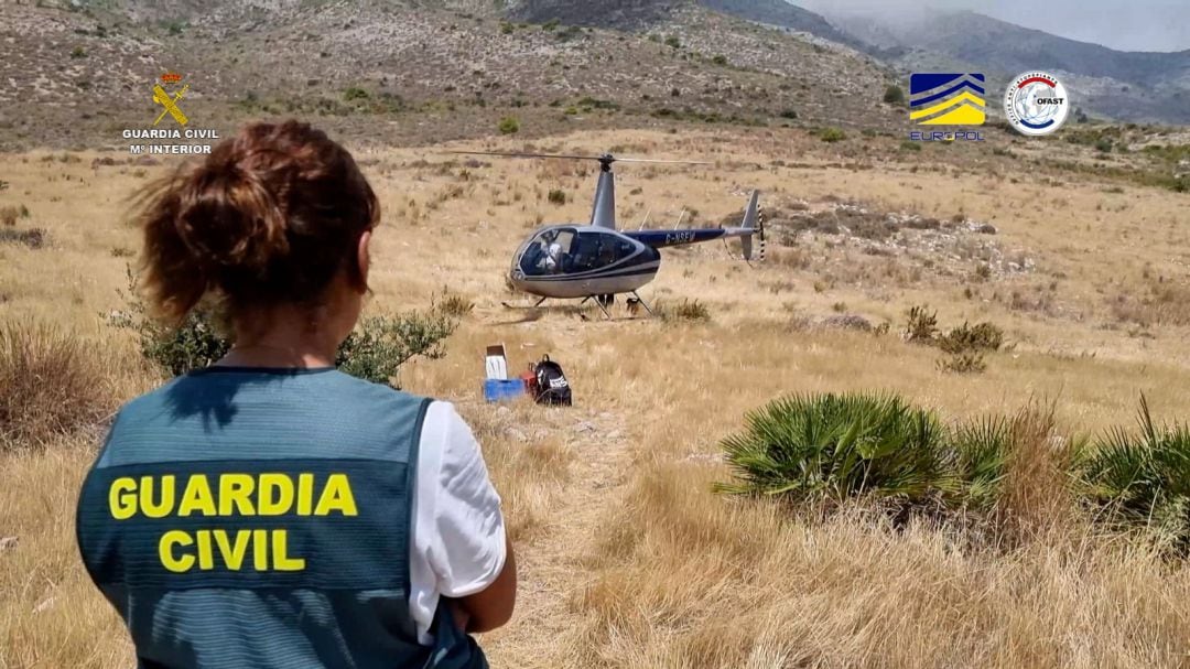 Desarticulada una red radicada en Málaga que introducía droga en España en helicópteros