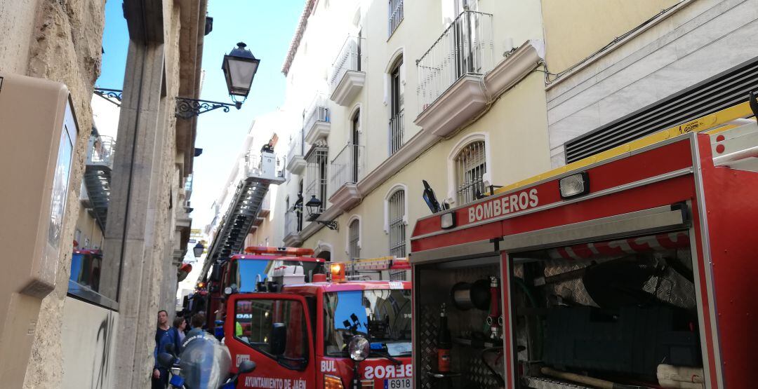 Incendio en la calle Mesa de Jaén capital.