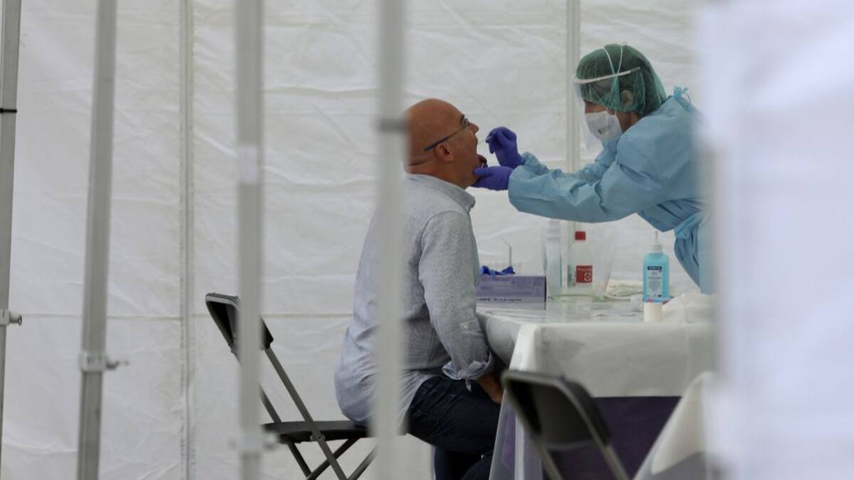 Cinco nuevos contagios en Málaga y quince curados más