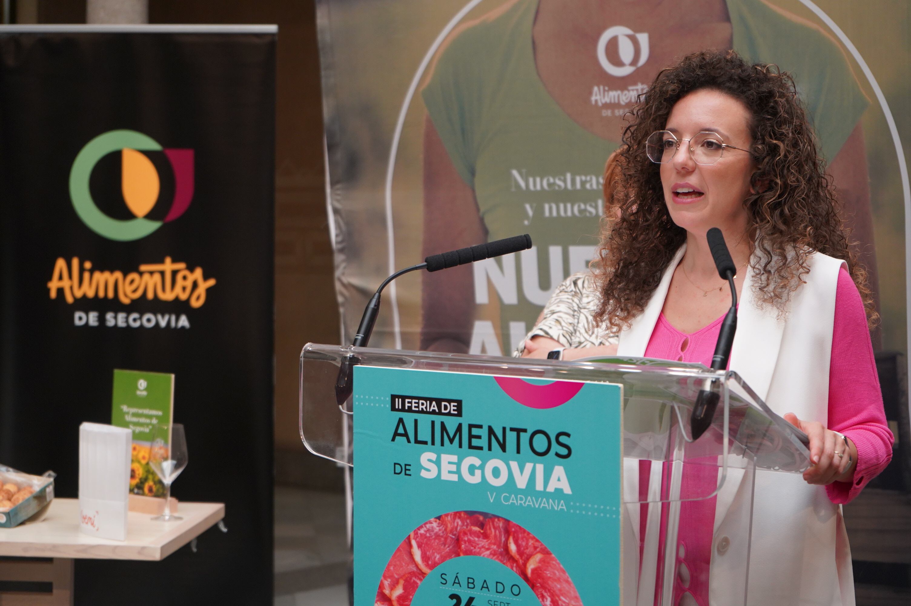 Noemí Otero da detalles de la II Feria de Alimentos de Segovia