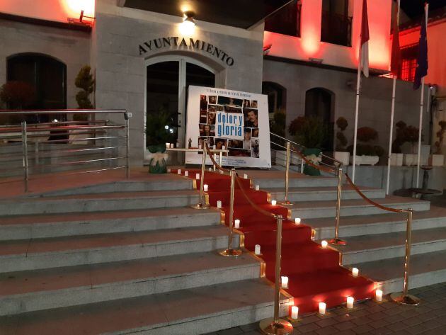 Alfombra roja en el Ayuntamiento de Calzada de Calatrava