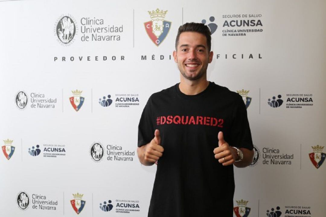 Jony ya es oficialmente jugador de Osasuna