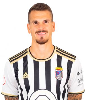 José Antonio Pardo refuerza la defensa del Eldense