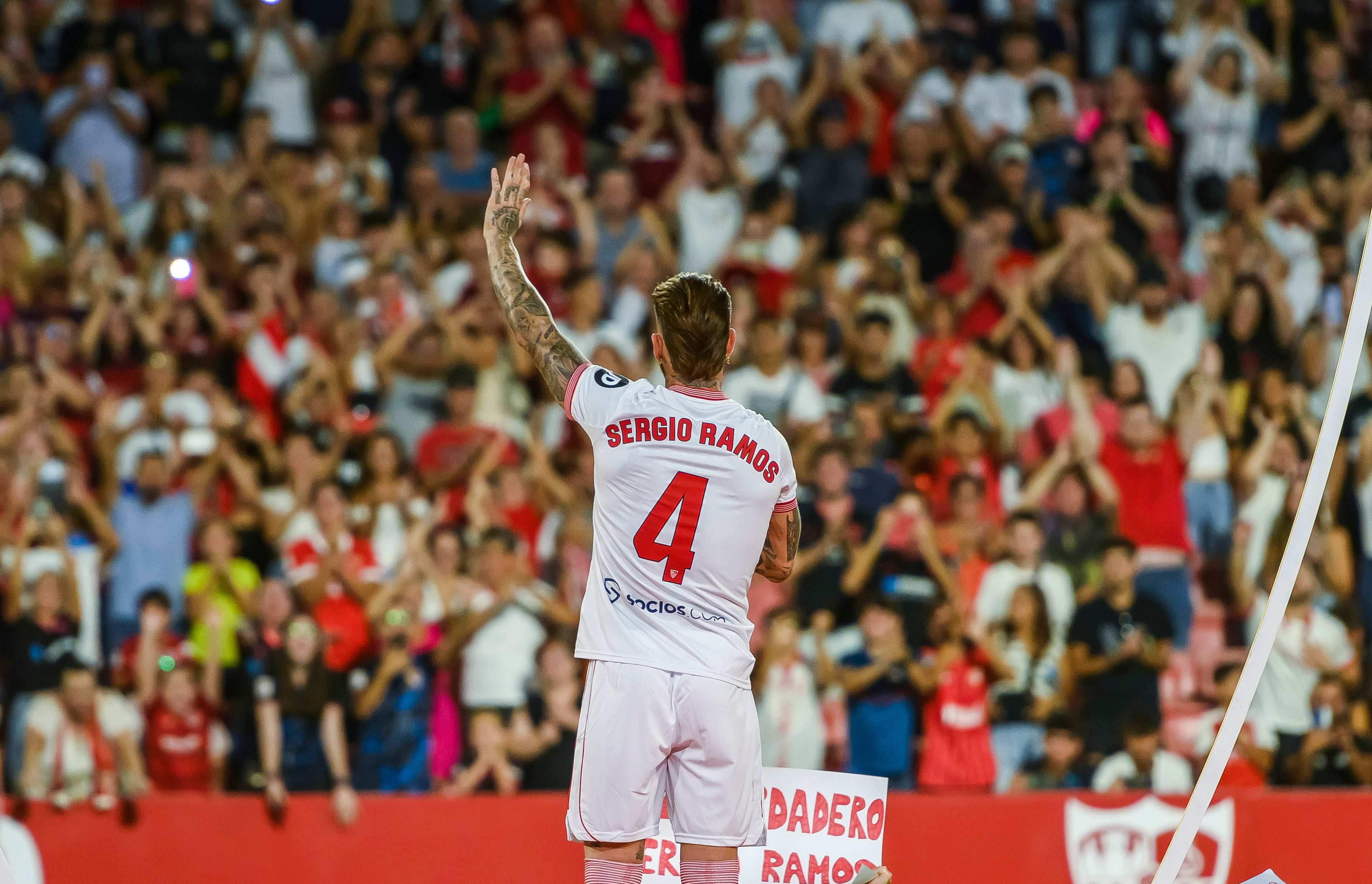 Sergio Ramos, como nuevo jugador del Sevilla FC.EFE/ Raúl Caro