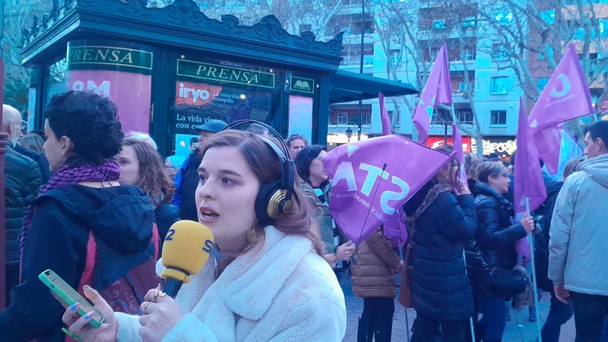 La manifestación del 8M desborda todas las ciudades de Aragón: "Seguimos aquí"