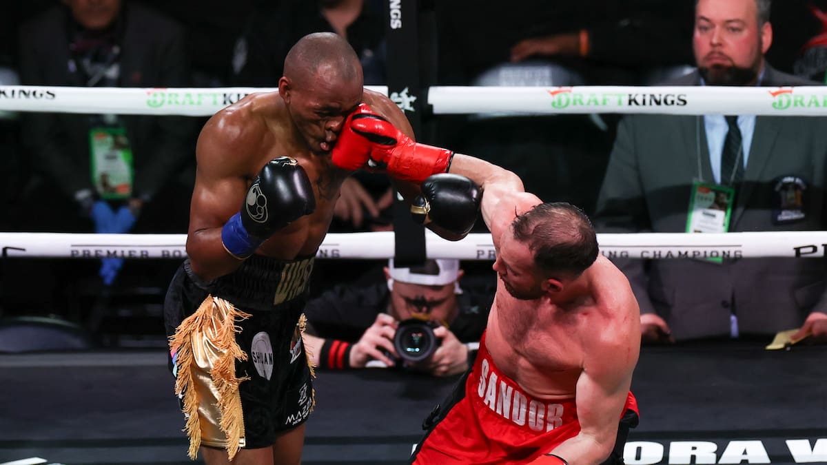 Sandor Martín volverá a por el cinturón mundial en 2026: "Se lo prometí al Athletic y no pienso irme de este deporte sin ser campeón del mundo"