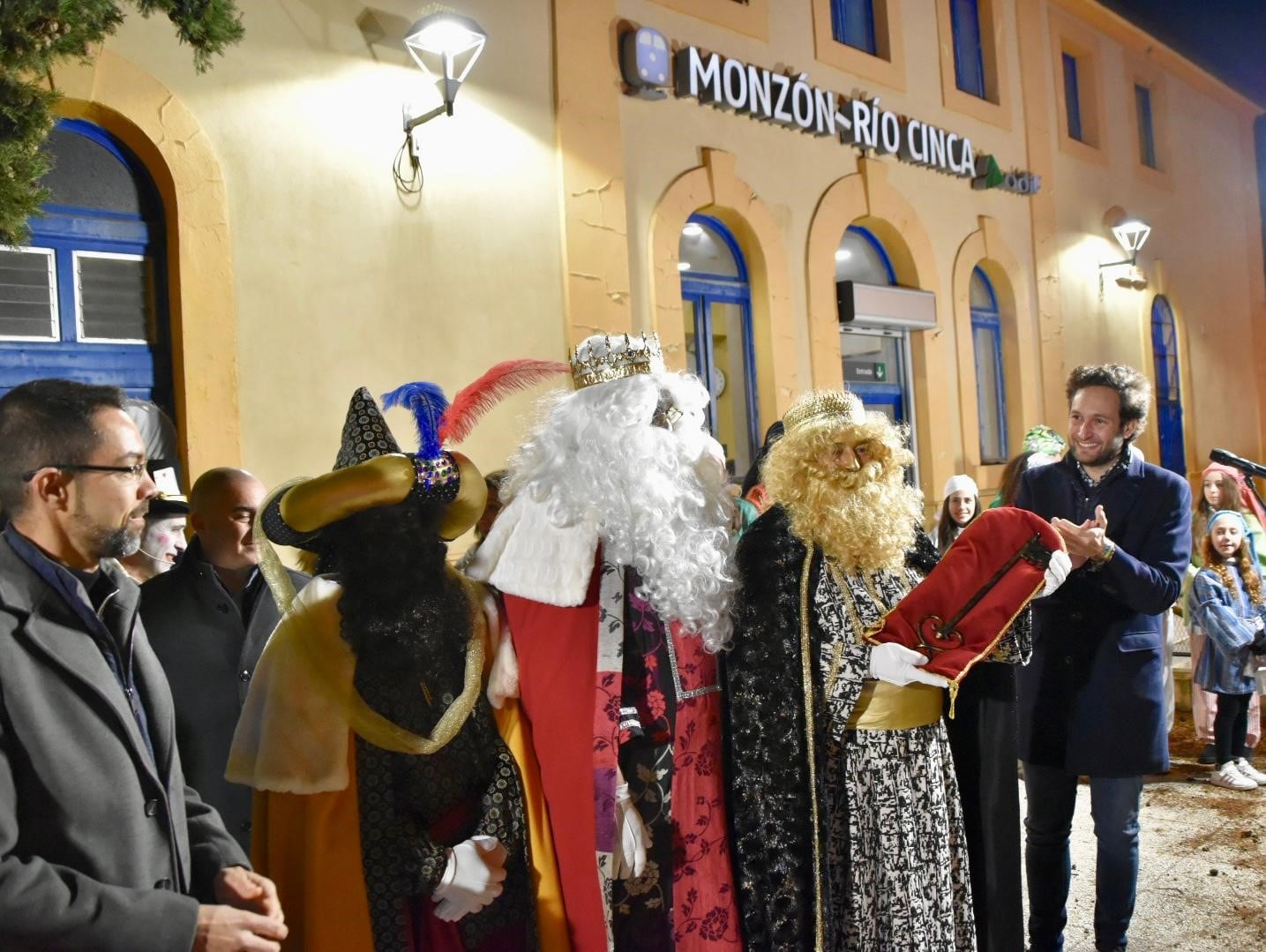 El alcalde Isaac Claver recibirá a los Reyes Magos este domingo en la estación del tren