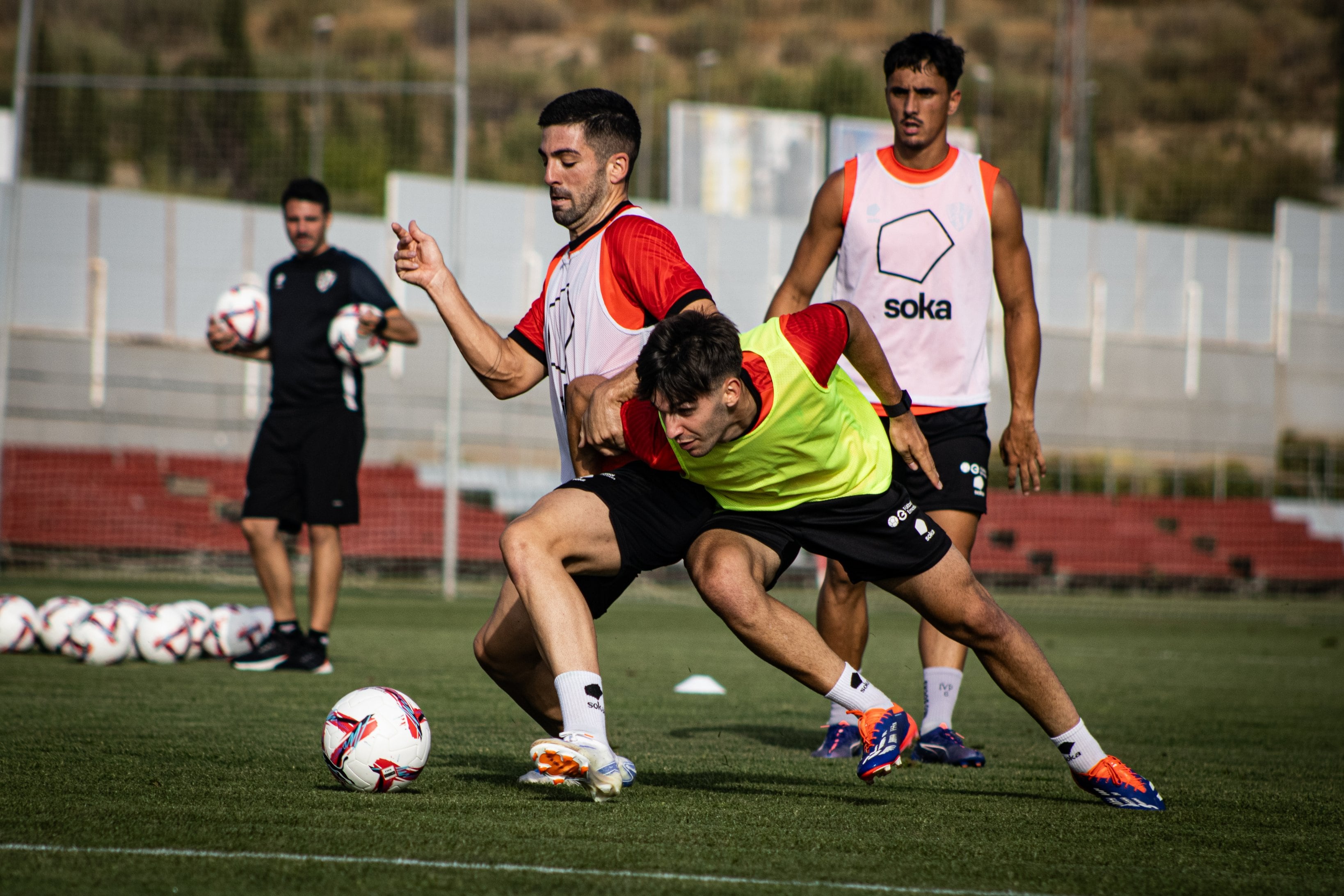 La SD Huesca tiene un partido complicado este viernes contra el Cádiz