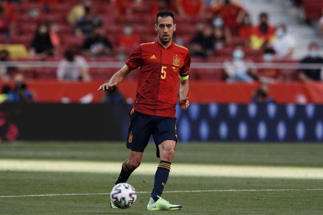 Sergio Busquets con la selección española