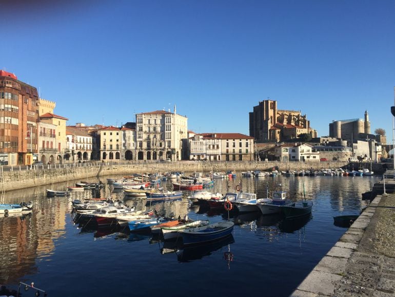 Dársena pesquera de Castro Urdiales.