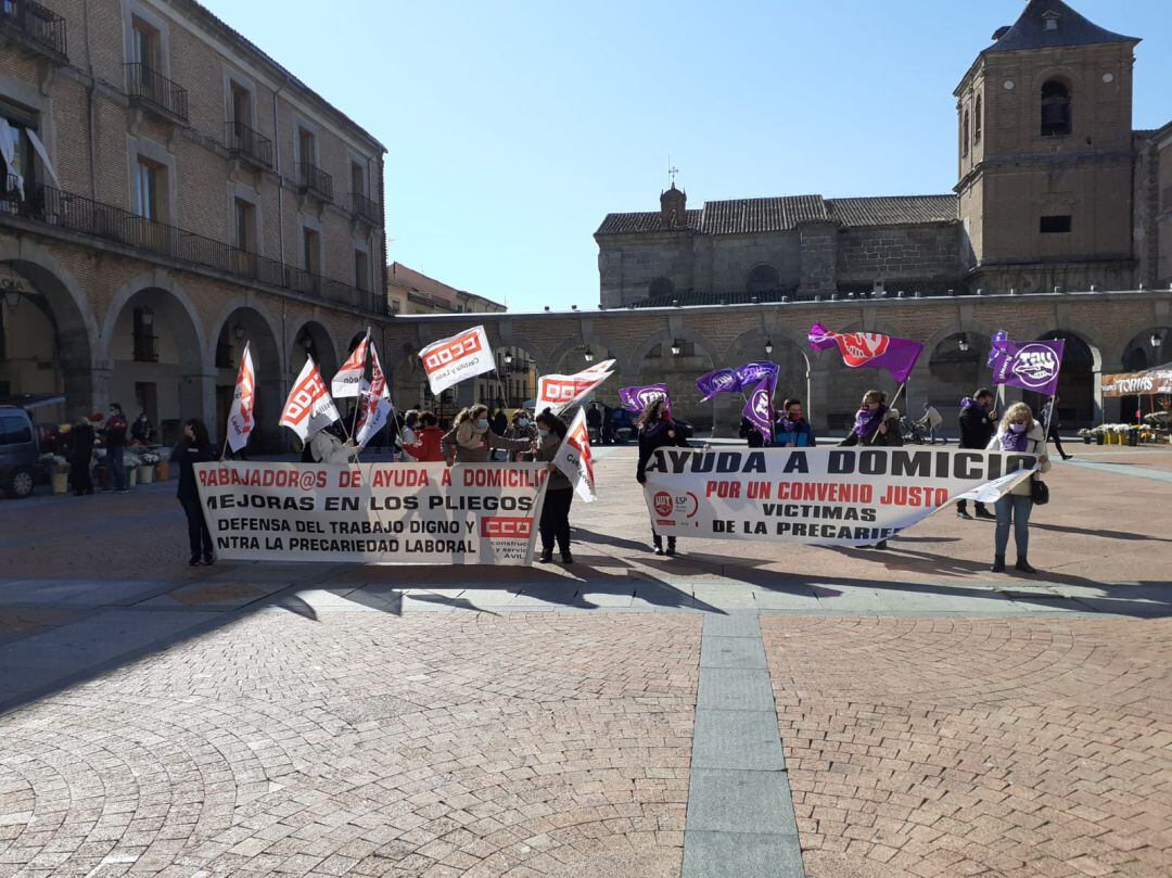 Piden mejoras salariales y menos precariedad en un sector muy feminizado