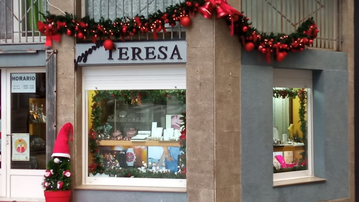 Detidos os autores do asalto a unha xoiería en Cee