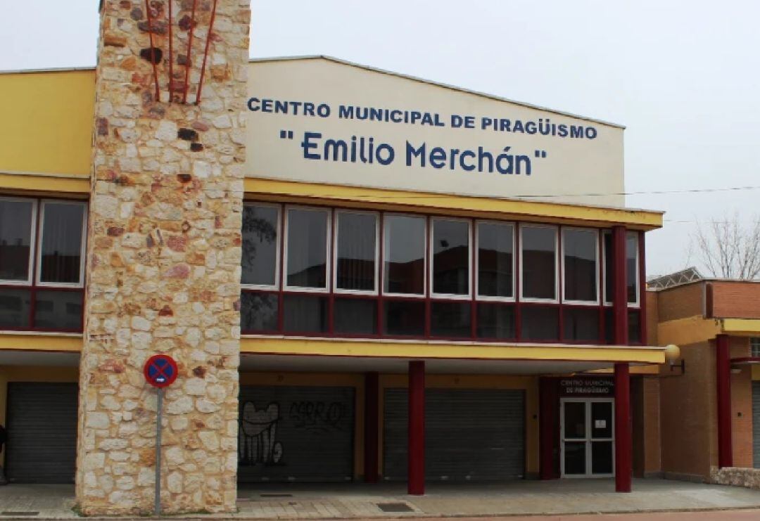 Centro Municipal &quot;Emilio Merchán·