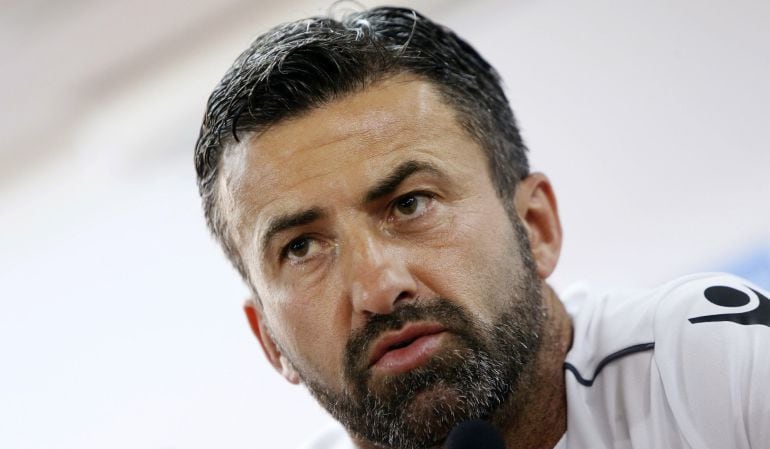 Christian Panucci, durante la rueda de prensa previa al encuentro ante España